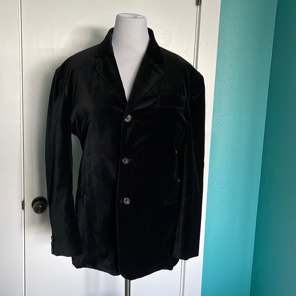 Mens tailored 3 button velvet blazer never worn half lined by Ambiguous